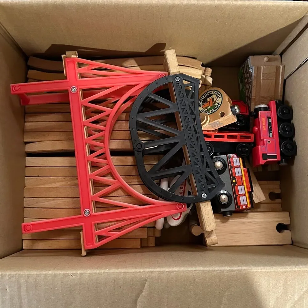 30+ Various Vintage Thomas Wooden Toys Vehicles Bridges Train Tracks Mixed Lot